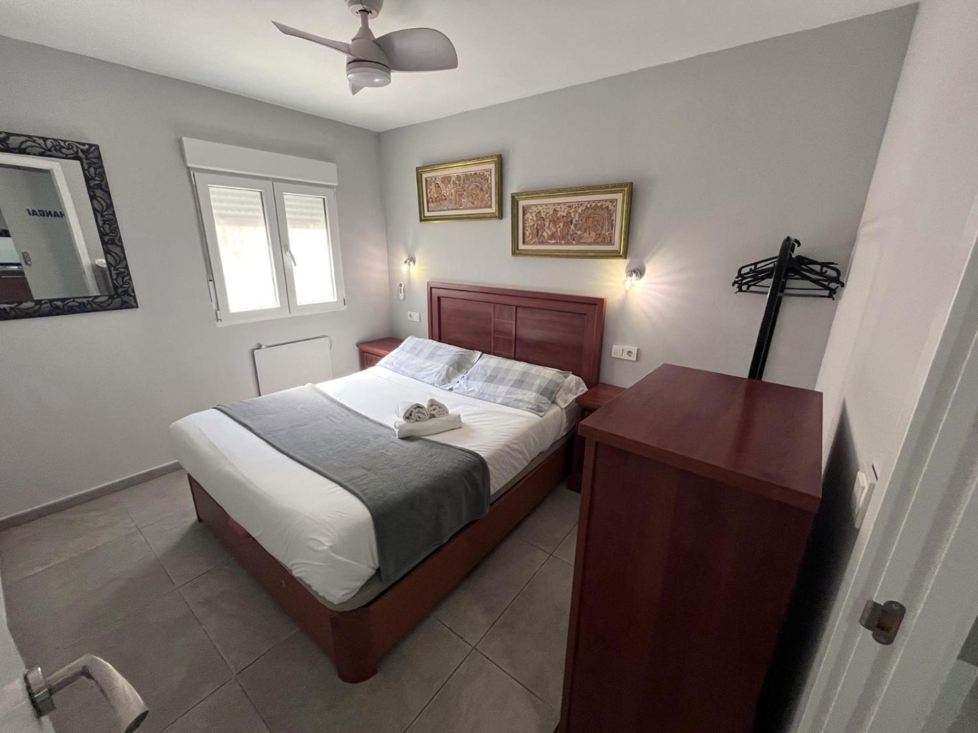 Apartamentos Full Equipped Elche Eksteriør billede